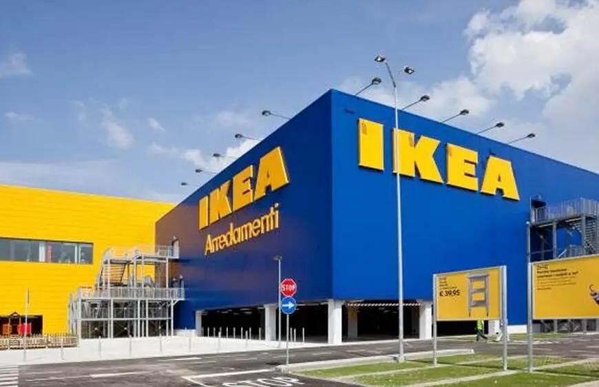Ikea Baronissi – Al via ‘Ri-scalda la notte’, raccolta coperte per persone senza dimora